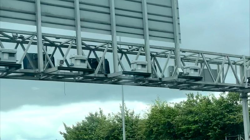 Variable speed camera on a UK motorway